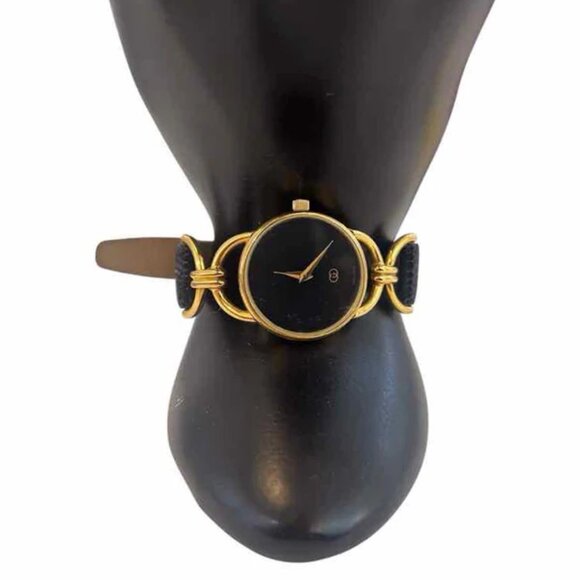 Gucci Watch - Picture 1 of 3